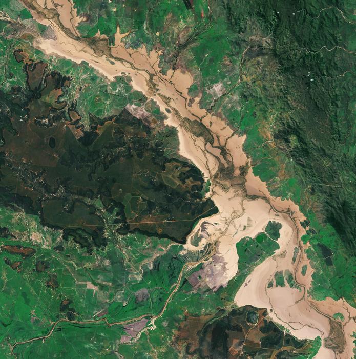 Images of the 2017 Queensland floods captured by the European Space Agency’s Copernicus program
